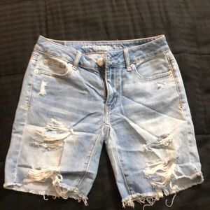 American Eagle Bermuda shorts